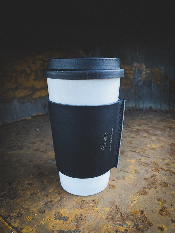 Kaffebecher mit Ledermanschette (schwarz)